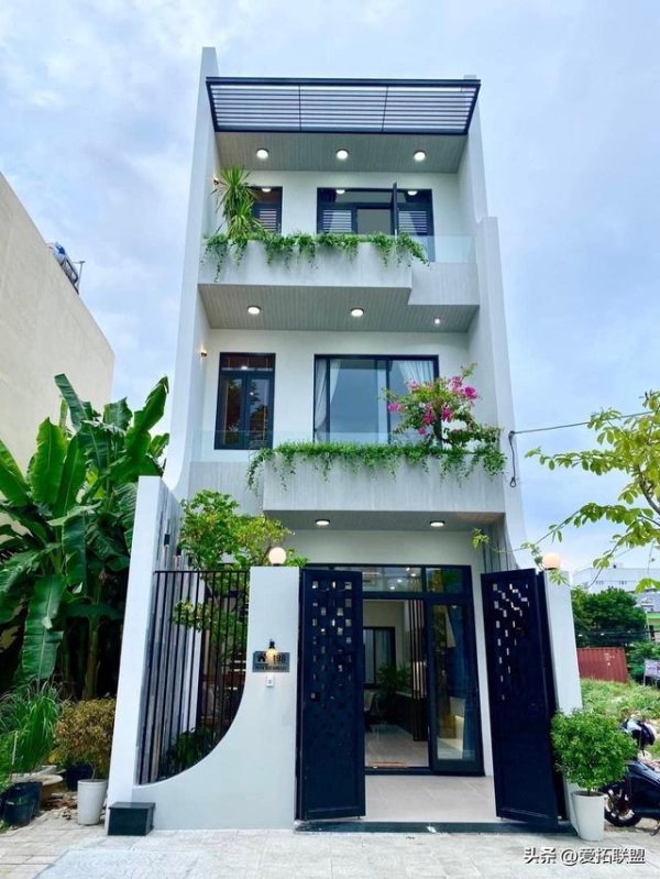 宝牛配 南方的宅基地是面窄深宽，这样要怎么设计呢？